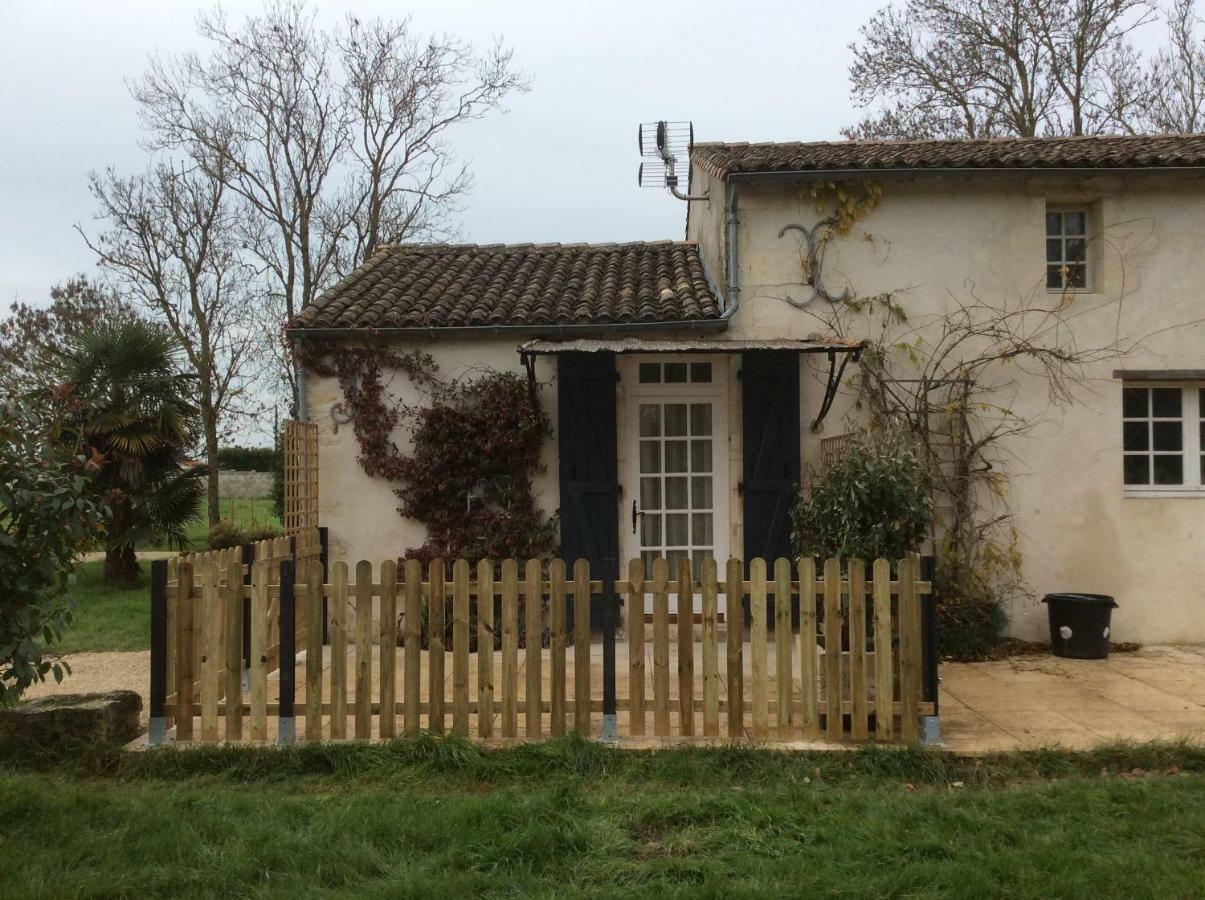 La Ferme De Fossillon Villa Marans  Buitenkant foto